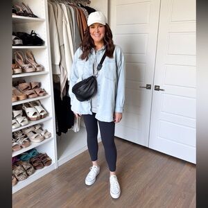 SPANXshape™ Booty Boost® 7/8 Leggings